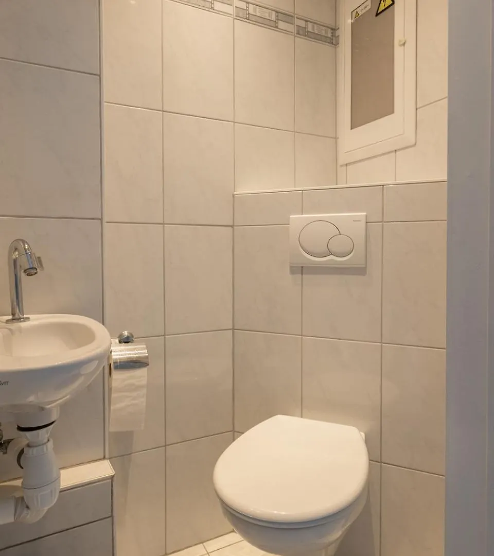 Modern Apartment With Seaview T8 Oostende
