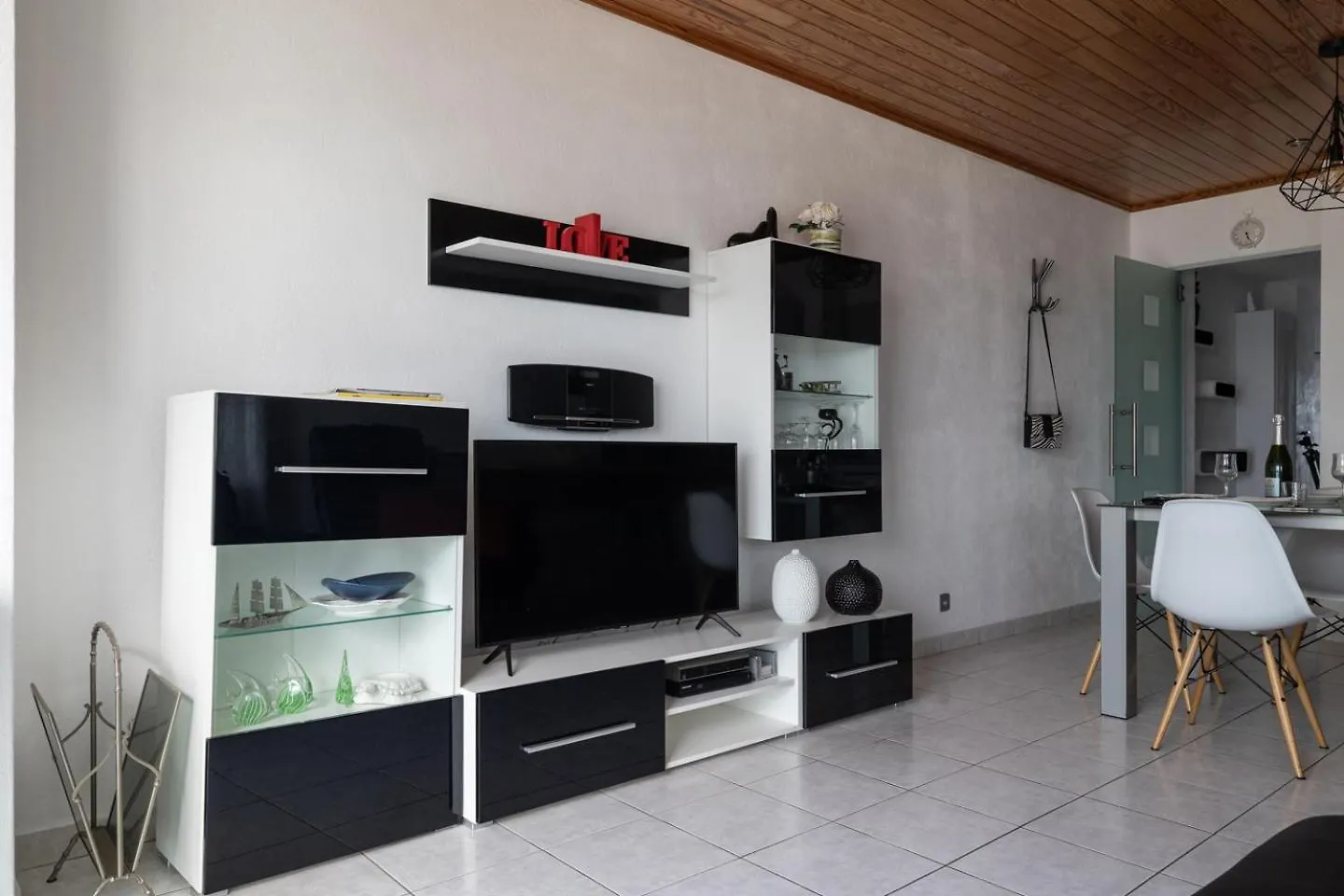 Modern Apartment With Seaview T8 Ostend Belgium